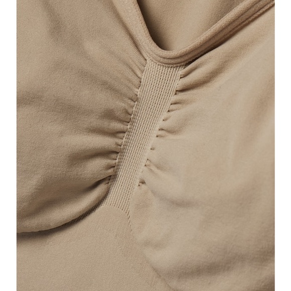 SKIMS SEAMLESS SCULPT LONG SLEEVE THONG BODYSUIT CLAY SMALL - Picture 4 of 11